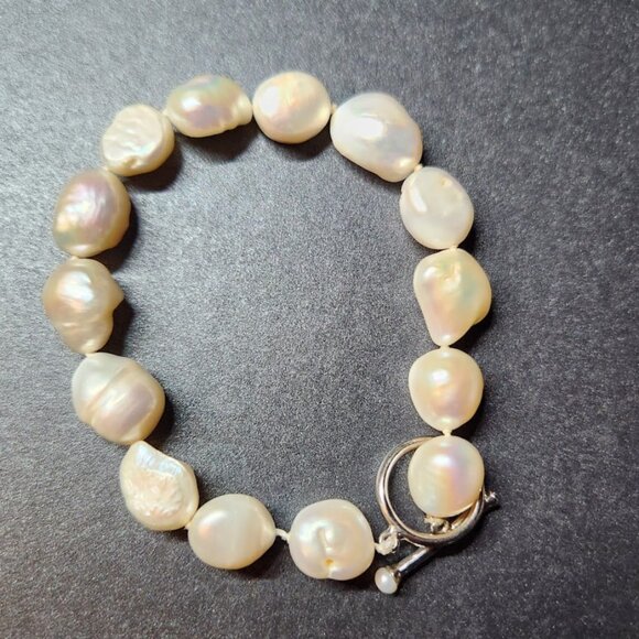 Vera Wang Jewelry - NEW Cultured Pearl Bracelet Jewelry Gift Pearls Stocking Stuffer Christmas Gift